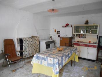 Country house with olive grove for sale in Atessa. Abruzzo. Img6