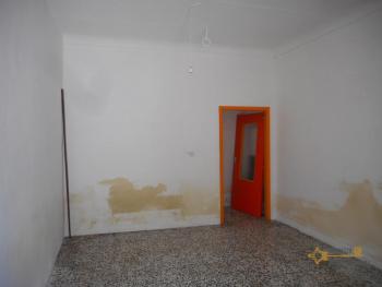 Traditional town house of 60 sqm for sale in Furci, Abruzzo. Img6